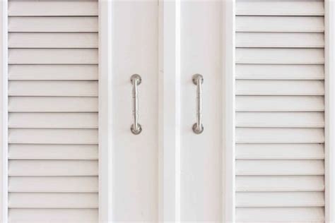 How to Paint Louvered Doors: A Detailed Guide with Q&A